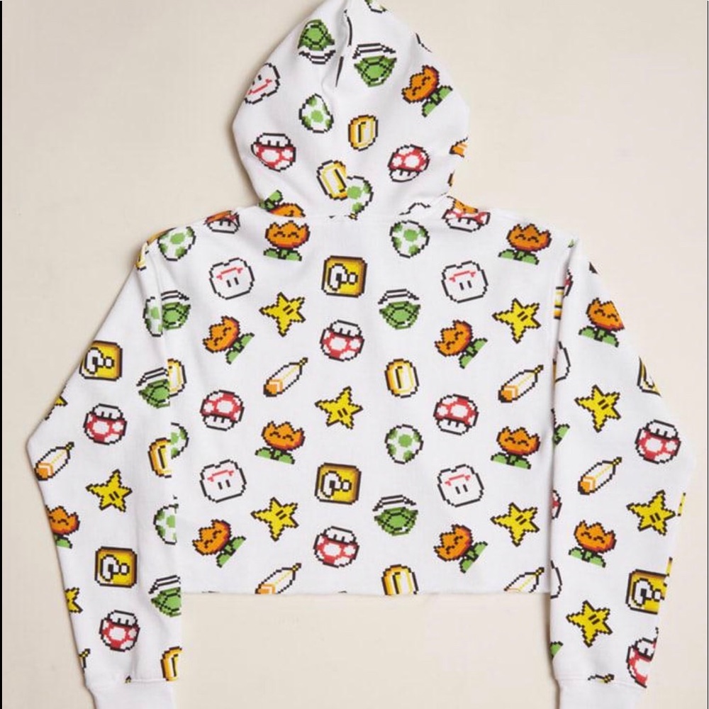 Super Nintendo x Forever 21 Cropped Hoodie‼️